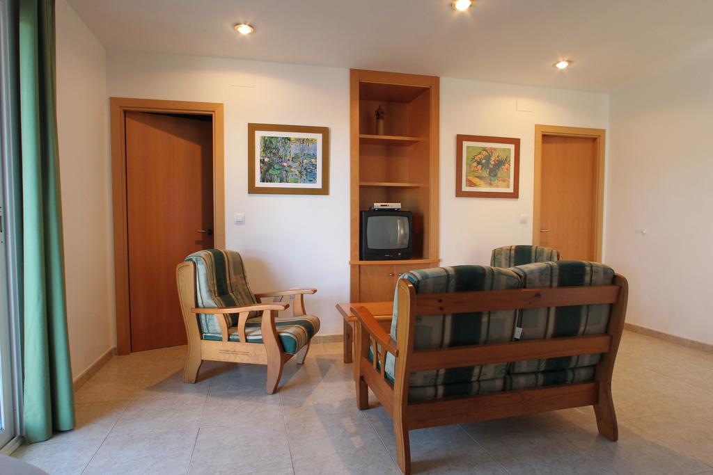El Delfin Verde Torroella de Montgrí Habitación foto